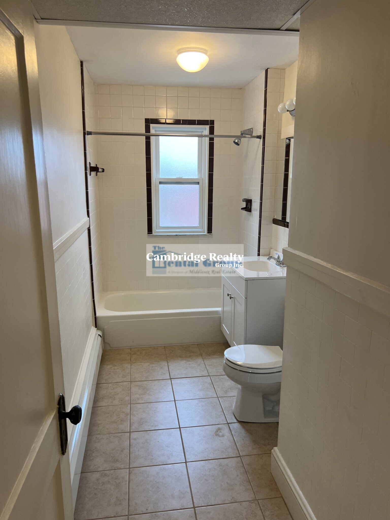 242 Waverley Ave, Watertown