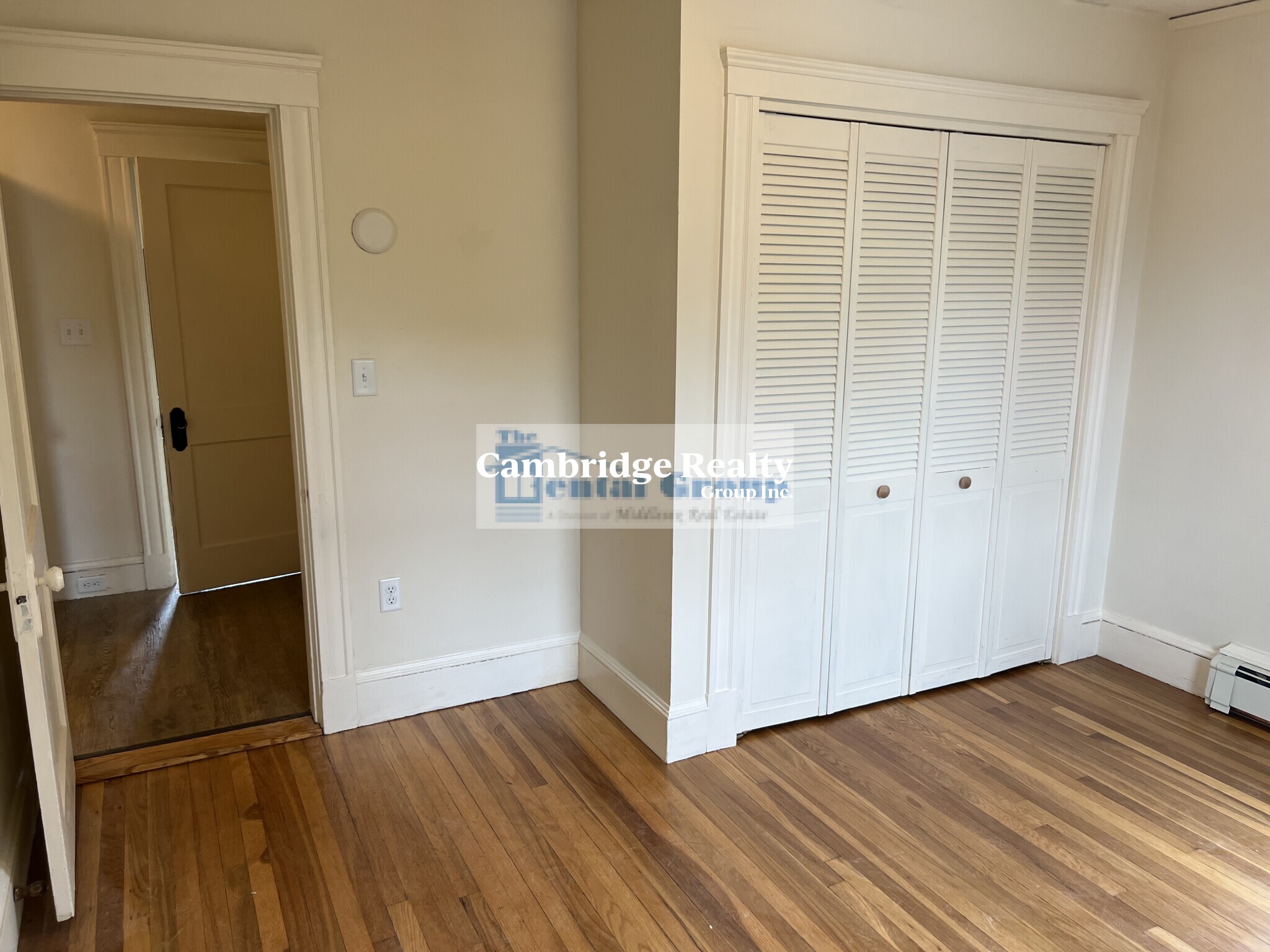 242 Waverley Ave, Watertown