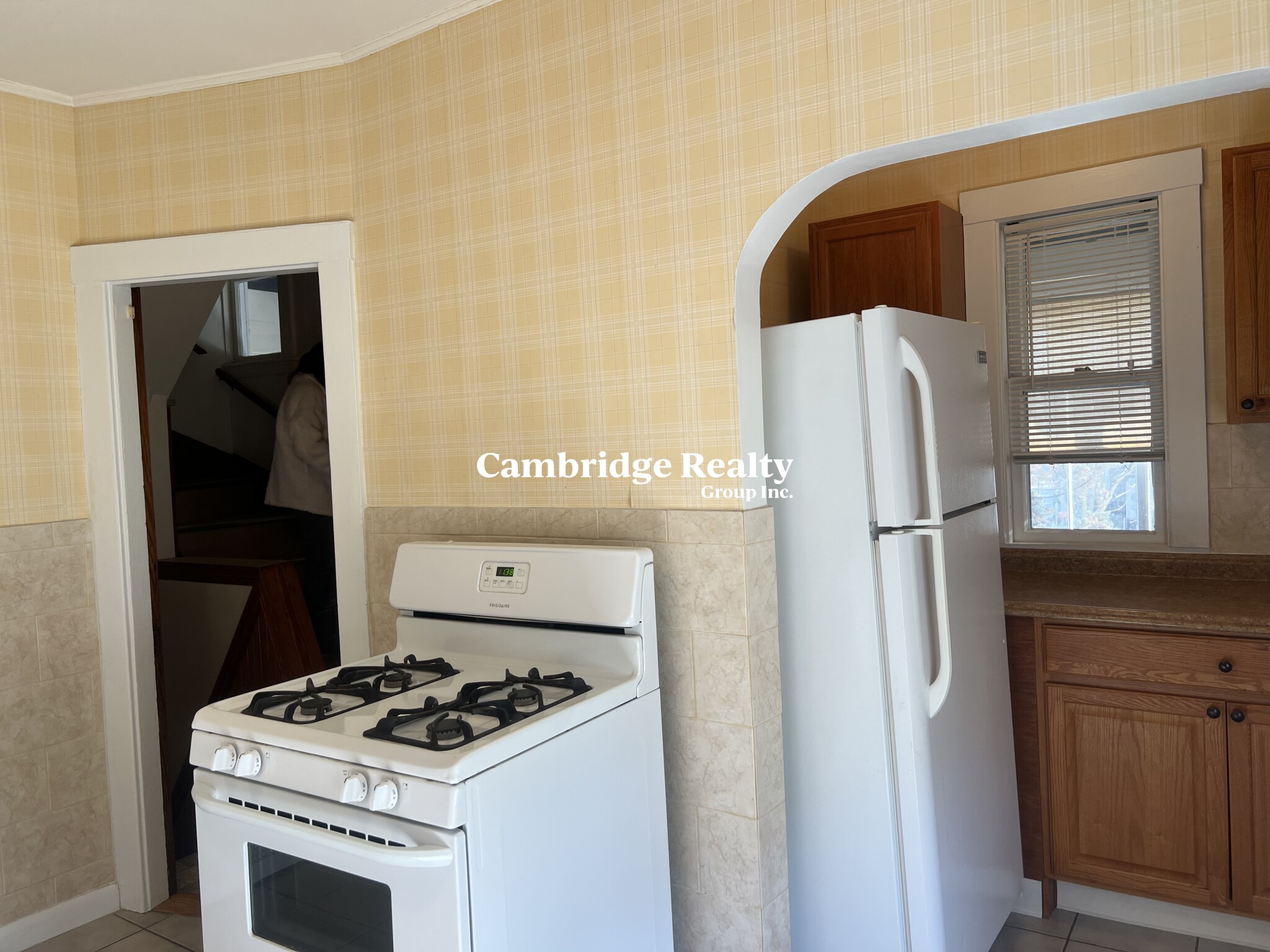 96 West Adams St, West Somerville