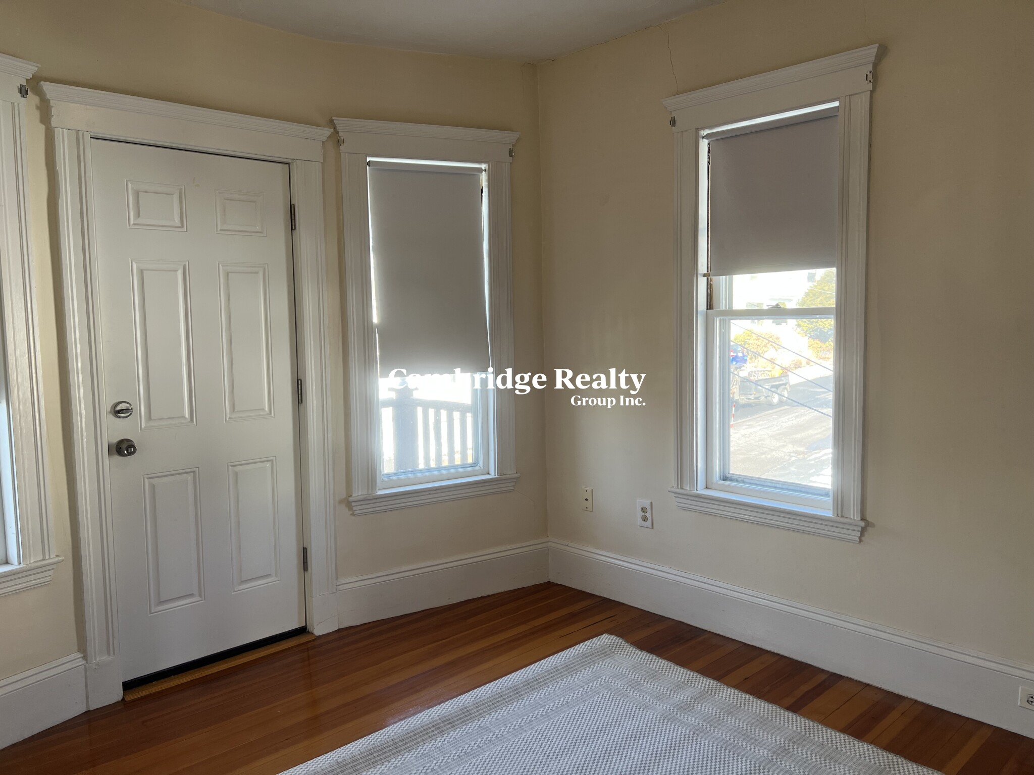 96 West Adams St, West Somerville