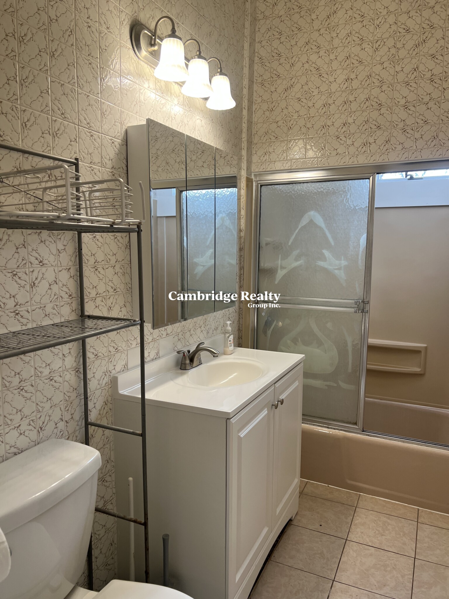 14 Cherry St, Spring Hill