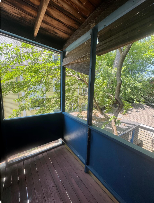 94 College Ave, Tufts