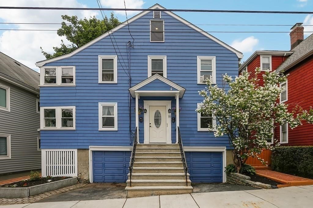 19 Fairview Ave, Malden