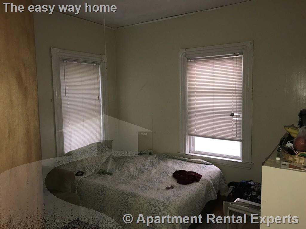 243 Highland Ave, Davis Square