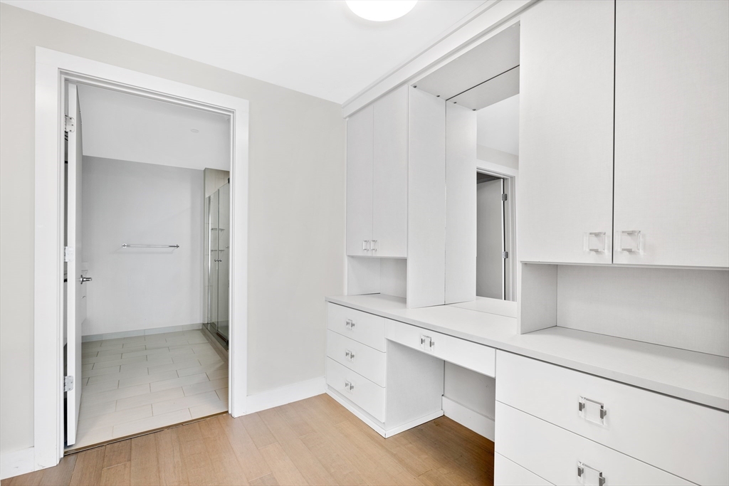 121 Portland St, West End