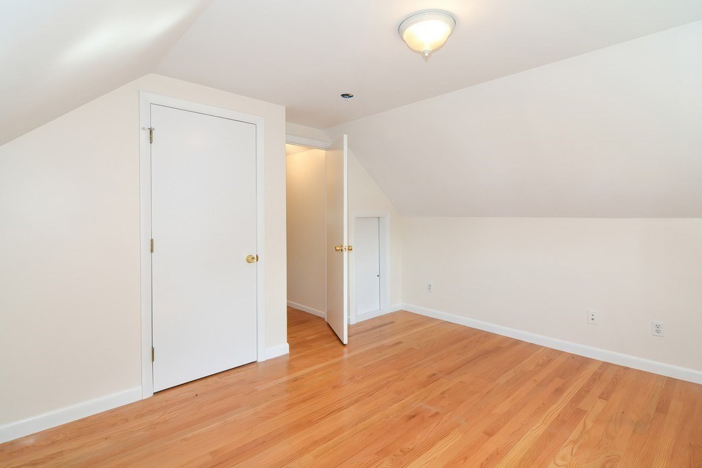 33 Robin Rd, Westborough