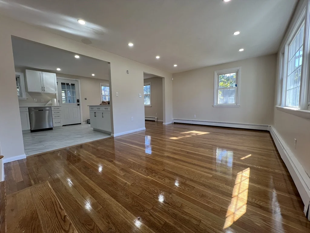10 Regina Rd, Randolph
