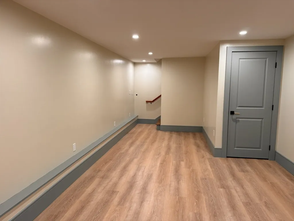 22 Kruger Rd, Hopkinton