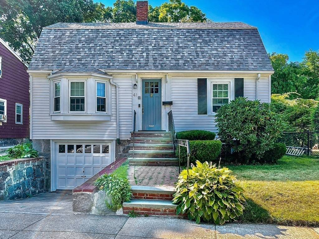41 Burrwood Rd, West Roxbury