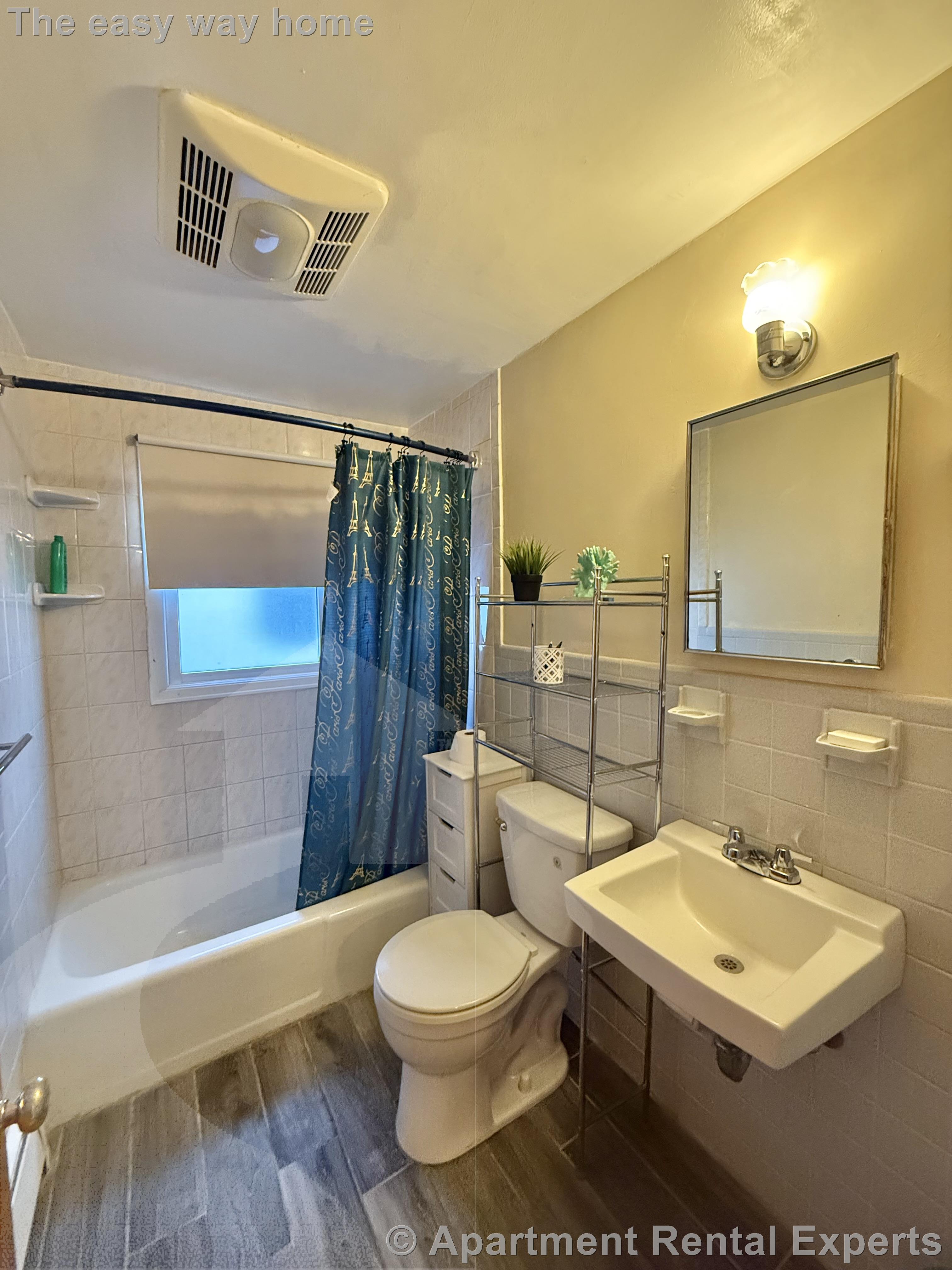 35 Ware St, Teele Square