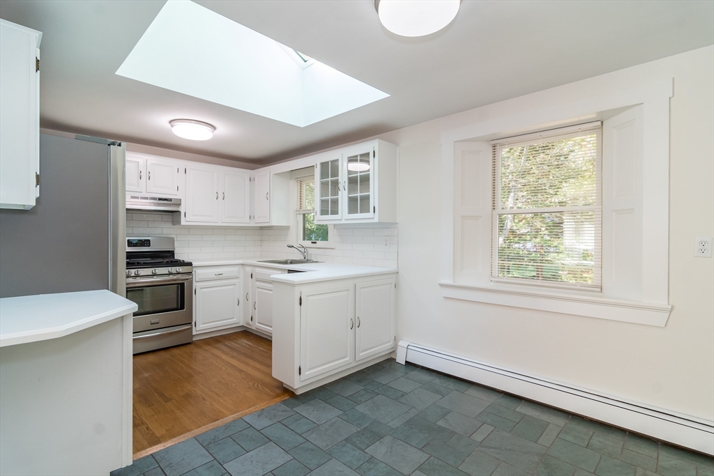 4 Paul St, North Natick