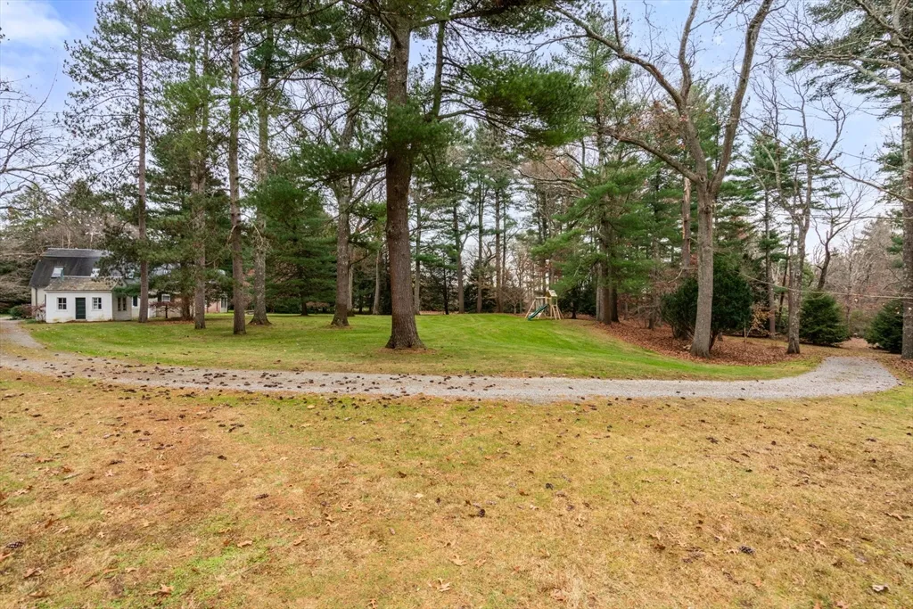 164 Forest St, Sherborn