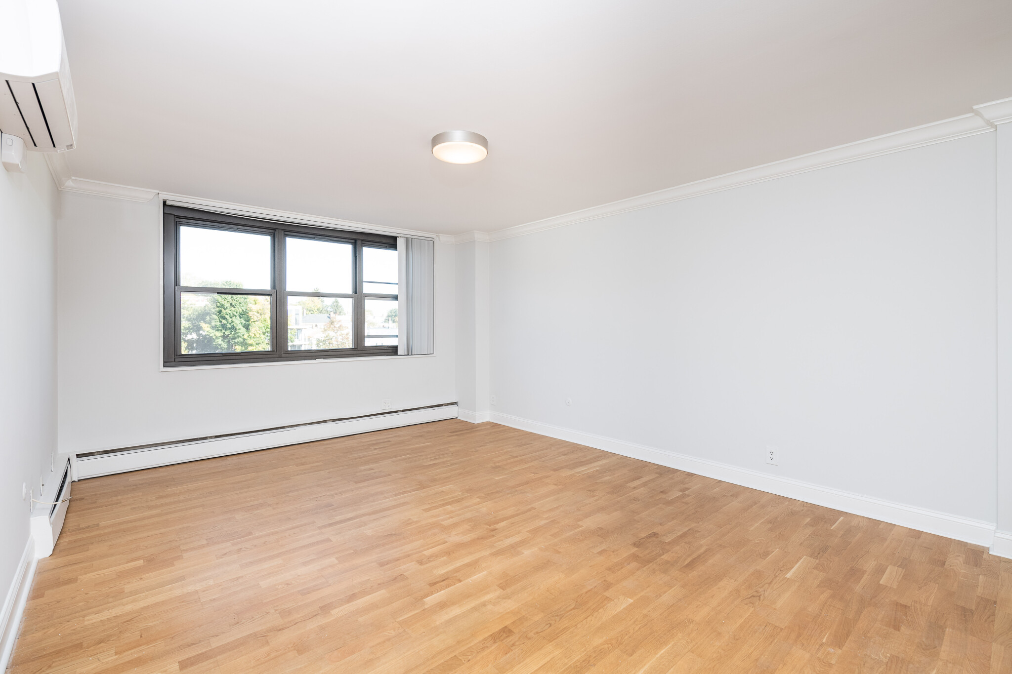 1410 Columbia Rd, South Boston