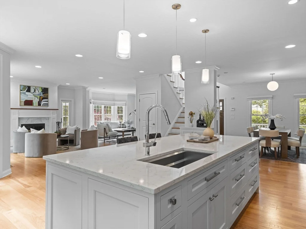 93 Goulding St W, Sherborn