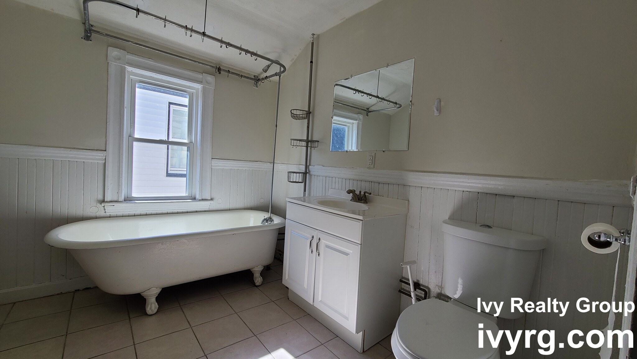 34 Bay State Ave, Powder House Square