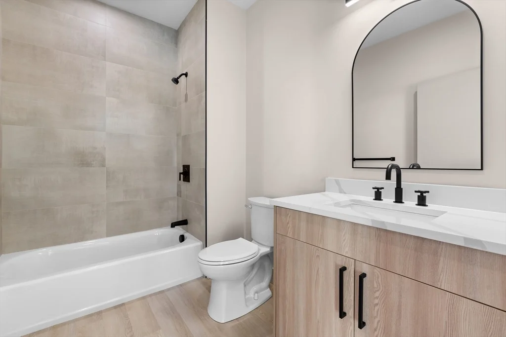 453 Franklin St, Melrose