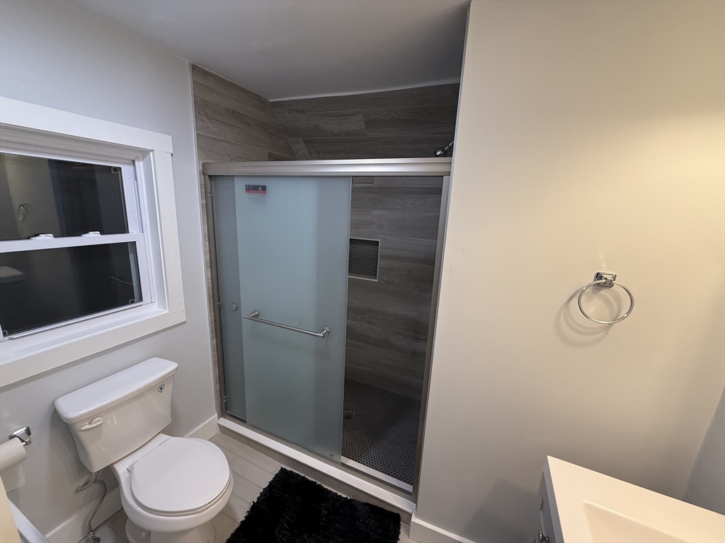 8 Maxwell St, Taunton