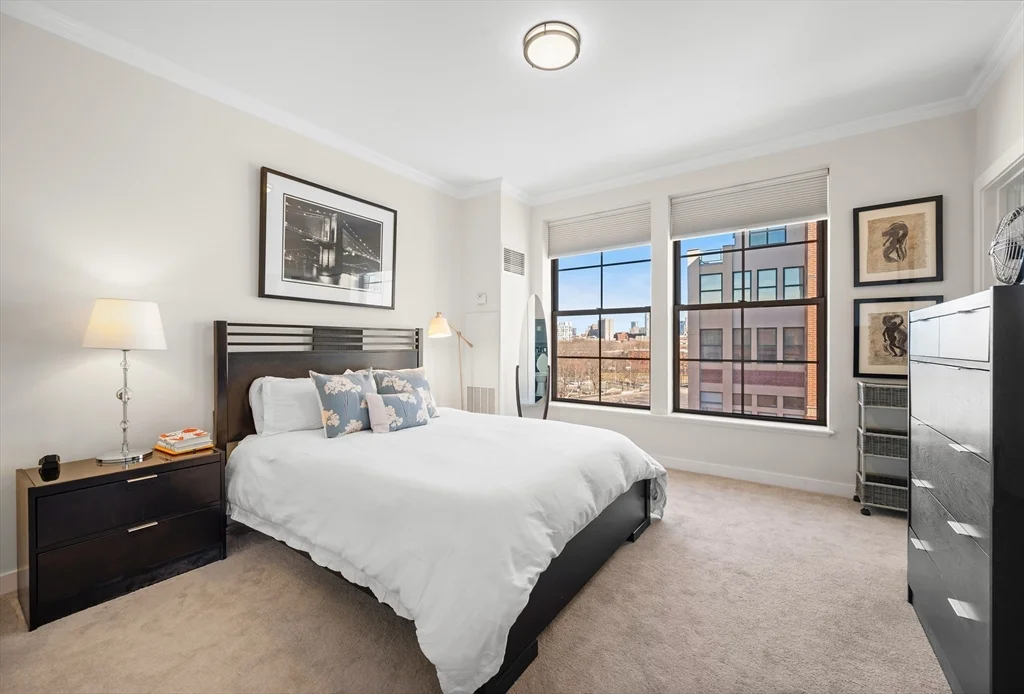 519 Harrison Ave, South End