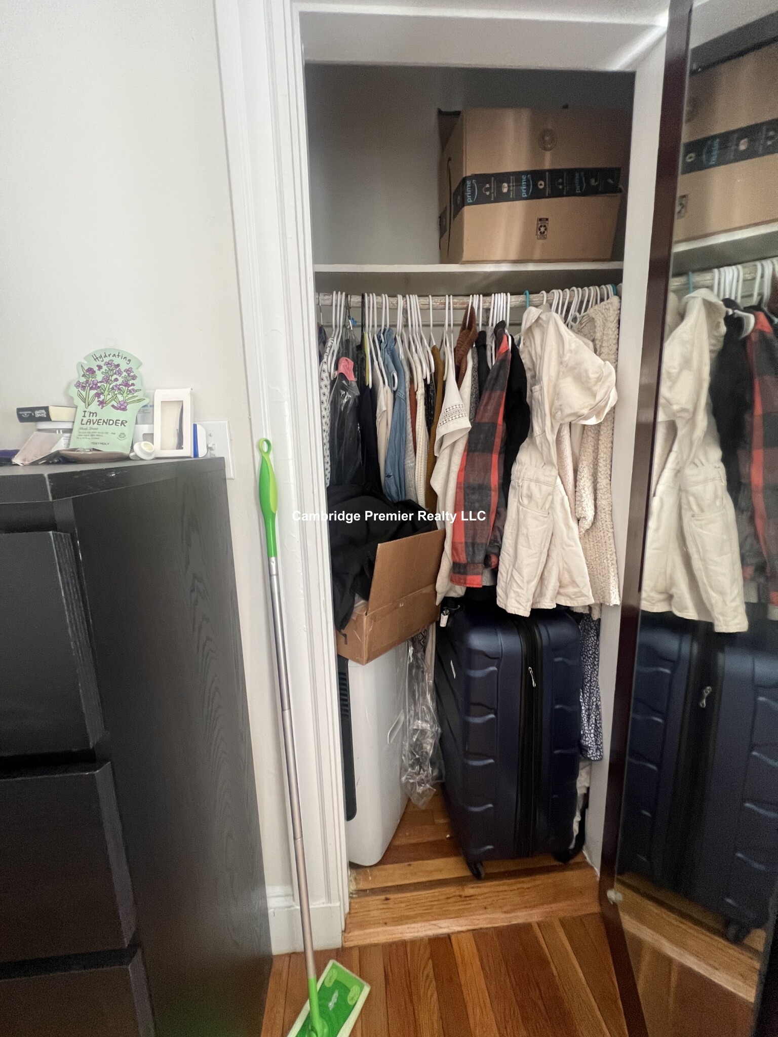 28 Langdon St, Neighborhood Nine