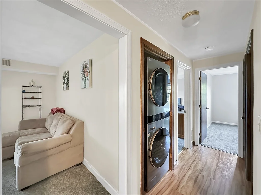 45 Apache Way, Tewksbury