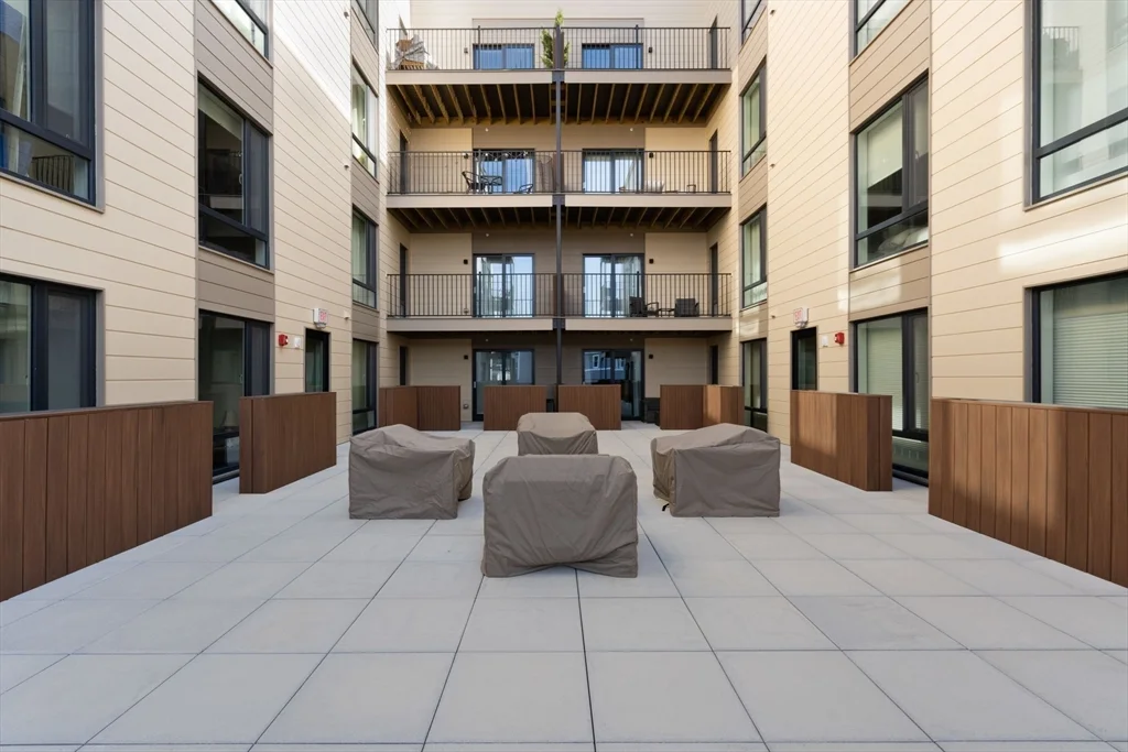 457 West Broadway, South Boston