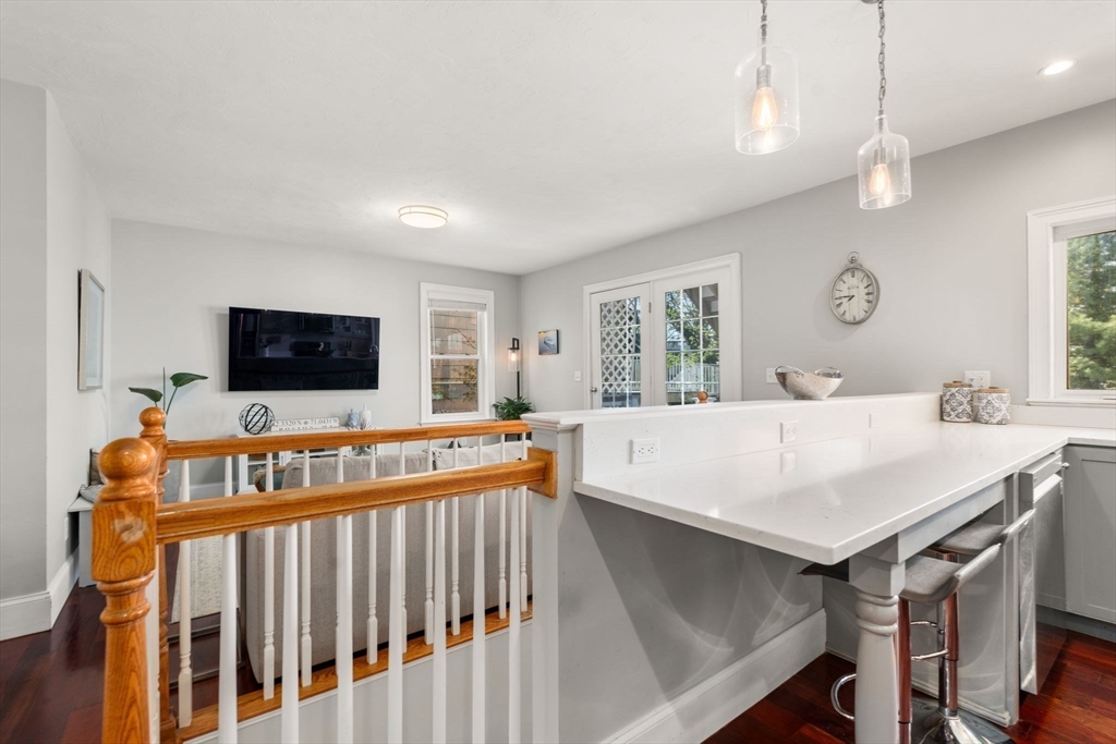 417 E 7th St, South Boston