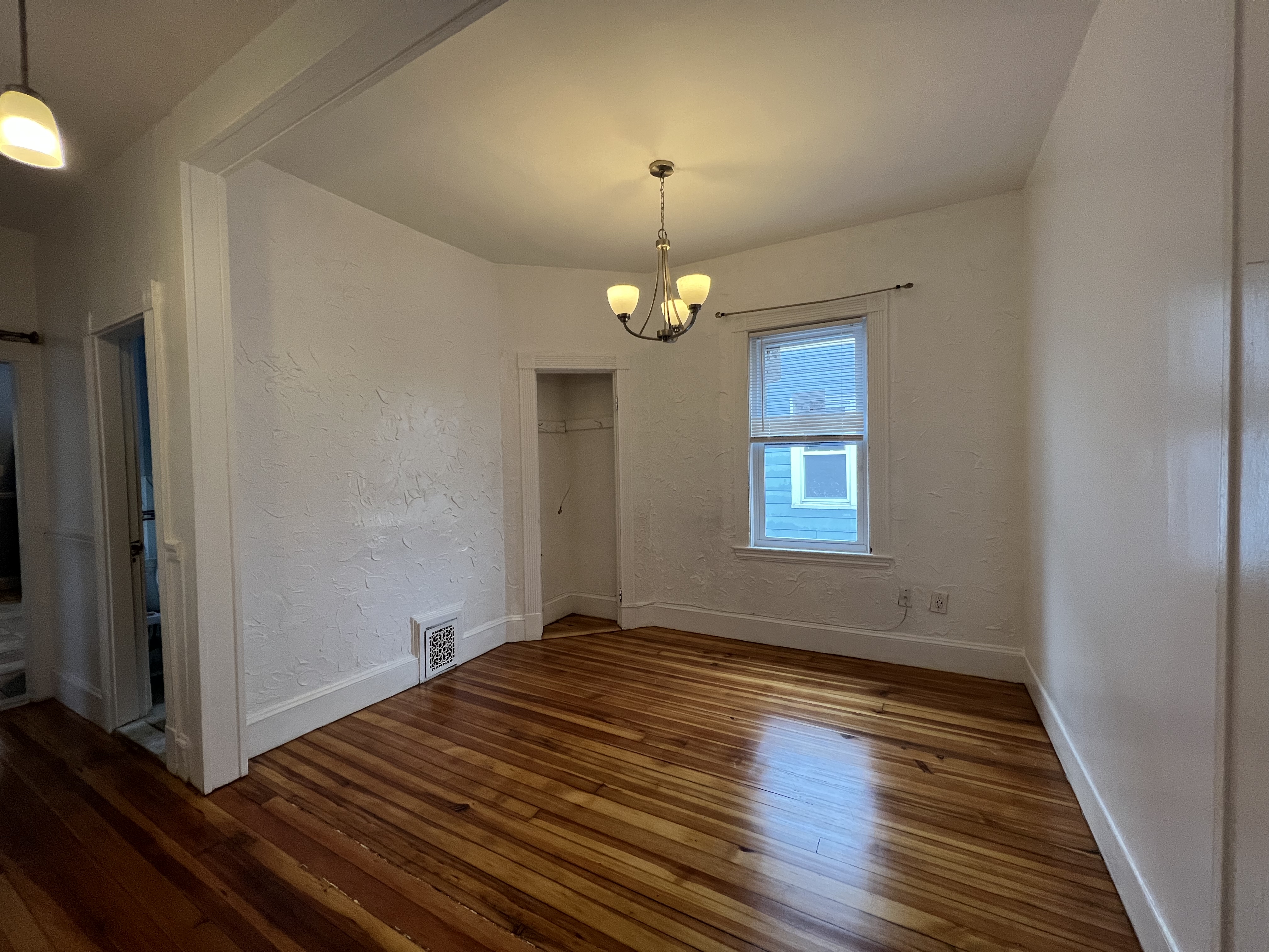 24 Litchfield St, Lower Allston