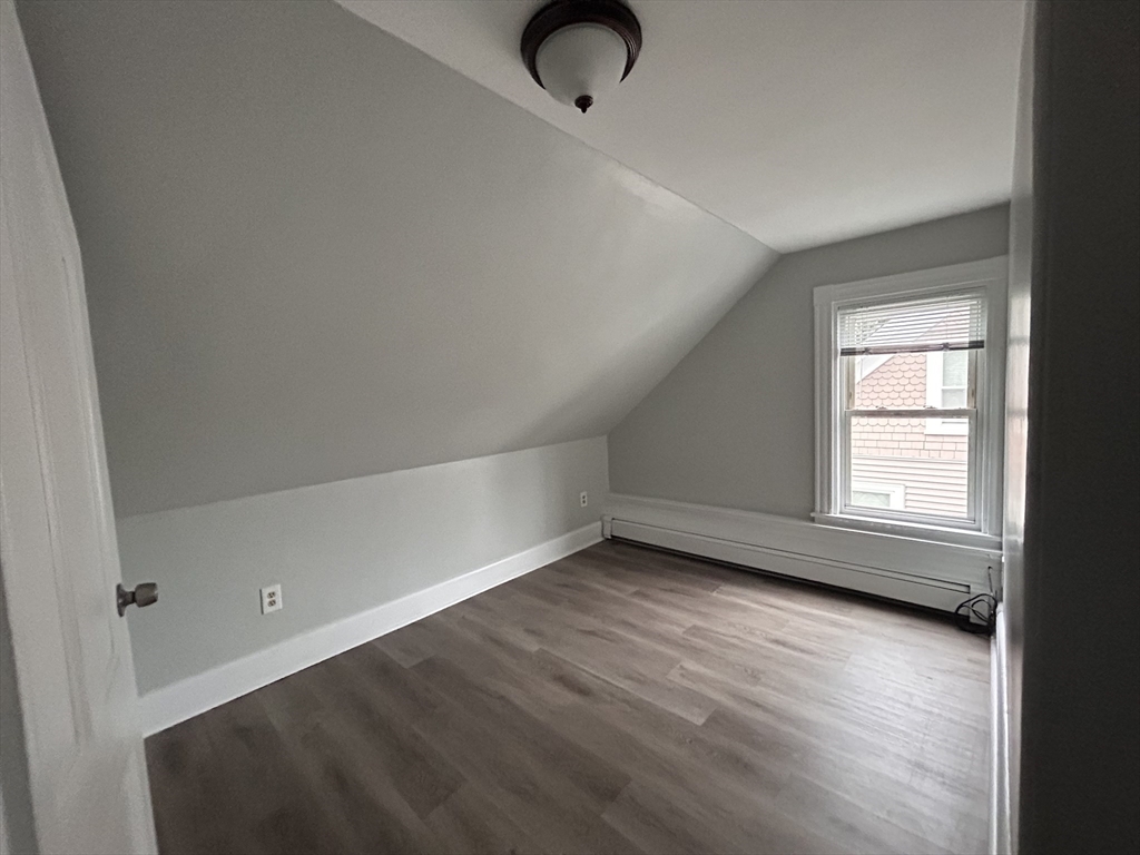 6 Swetts Ct, Watertown