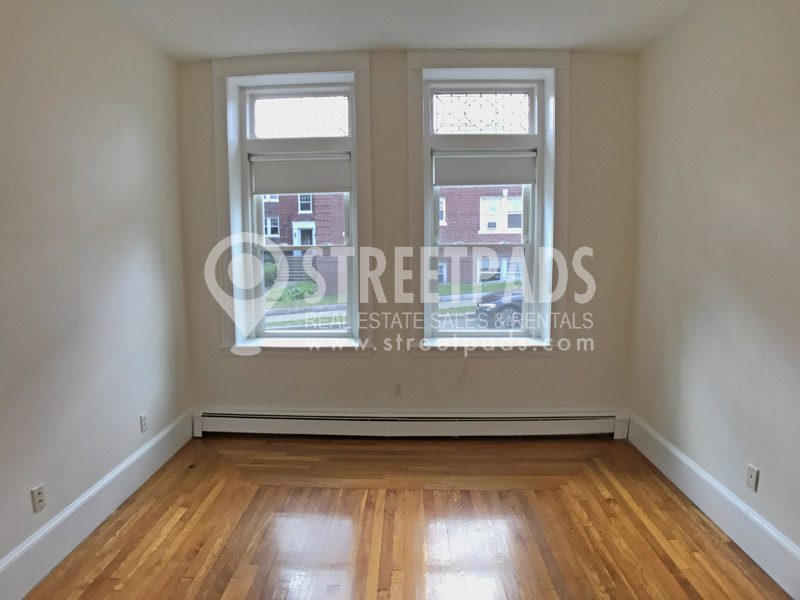 1539 Beacon St, Griggs Park