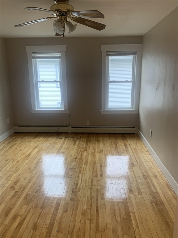 292 Providence Rd, Grafton