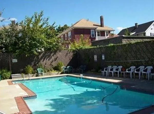 57 Colborne Rd, Brighton