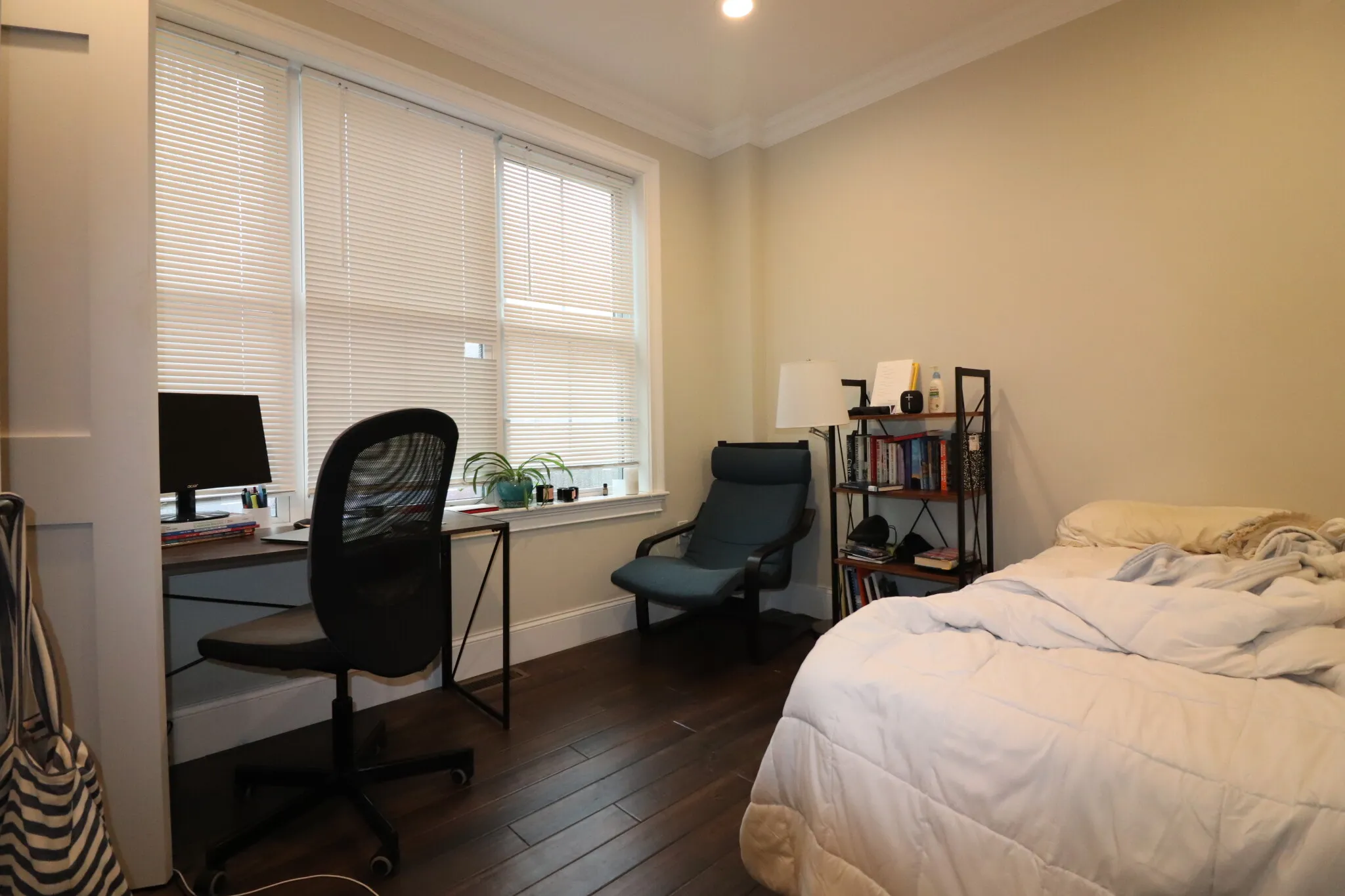 140 Minden St, Jamaica Plain