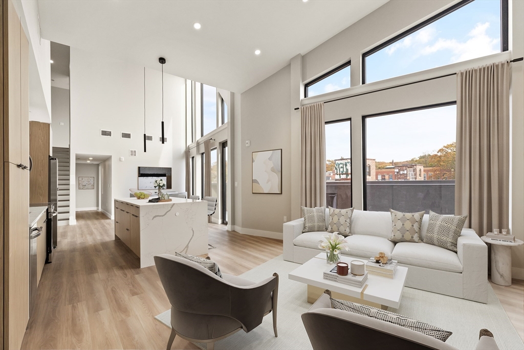 211 Green St, Jamaica Plain