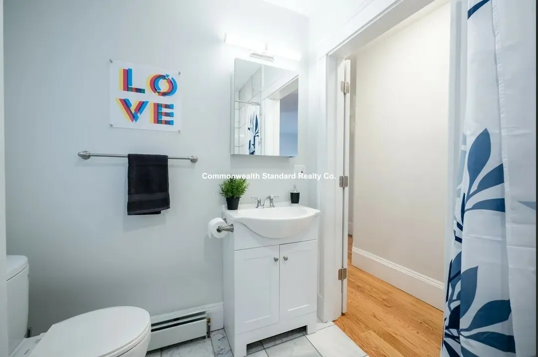 88 Hampshire St, The Port