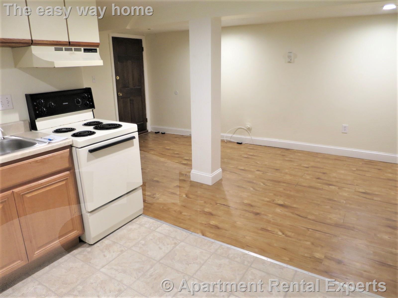 14 Garrison Ave, Teele Square