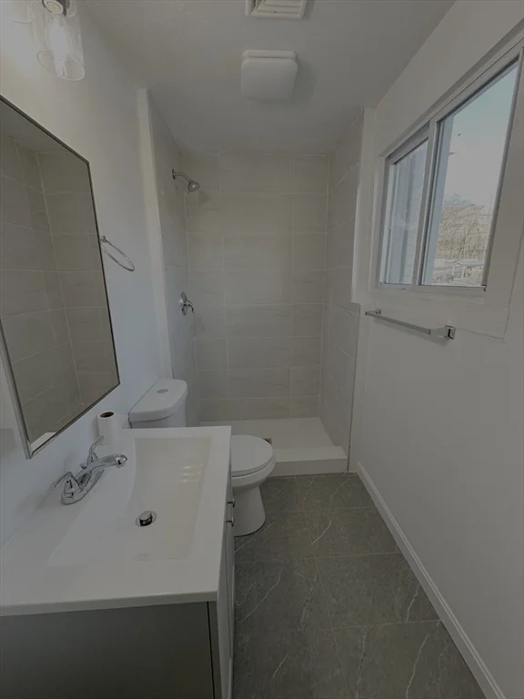 126 Lincoln St, Worcester