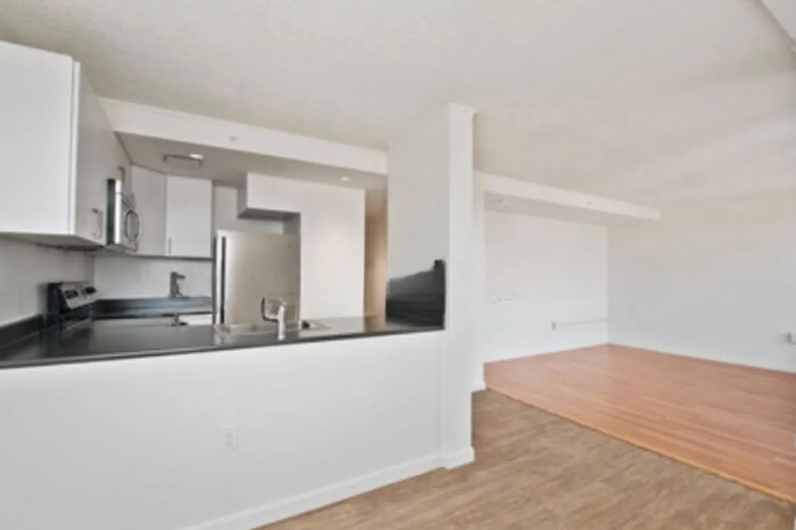 295 Harvard St, Mid-Cambridge