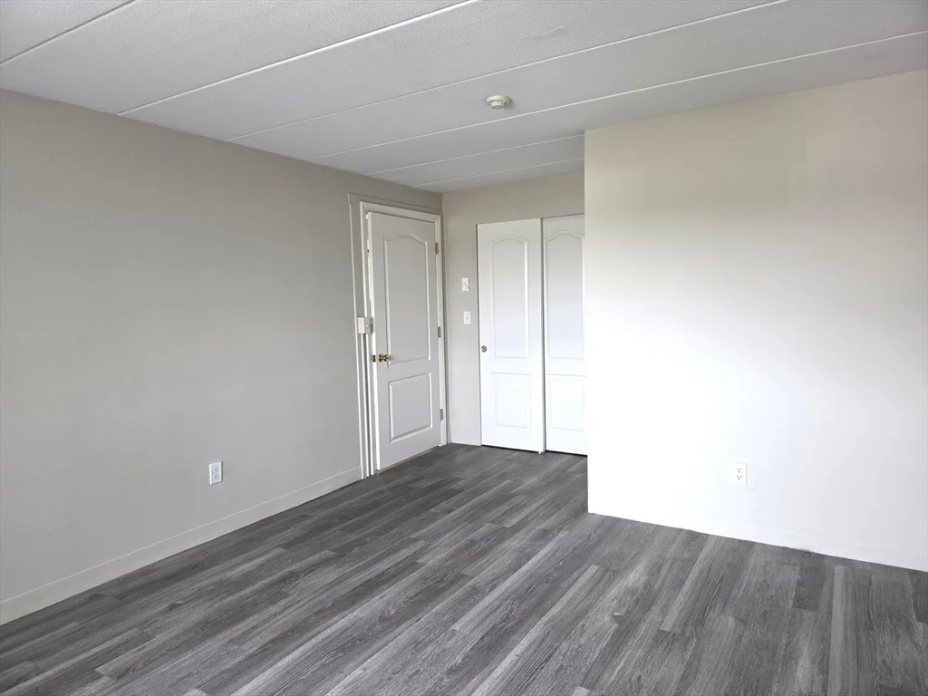 576 Washington St, Weymouth