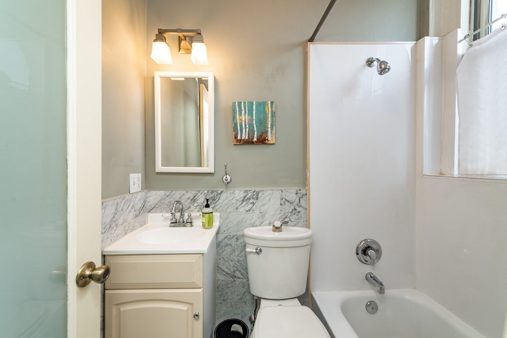 1 bed, 1 bath apartment for rent at 29 Fayette St Unit 3-2, Back Bay — photo 9 of 11