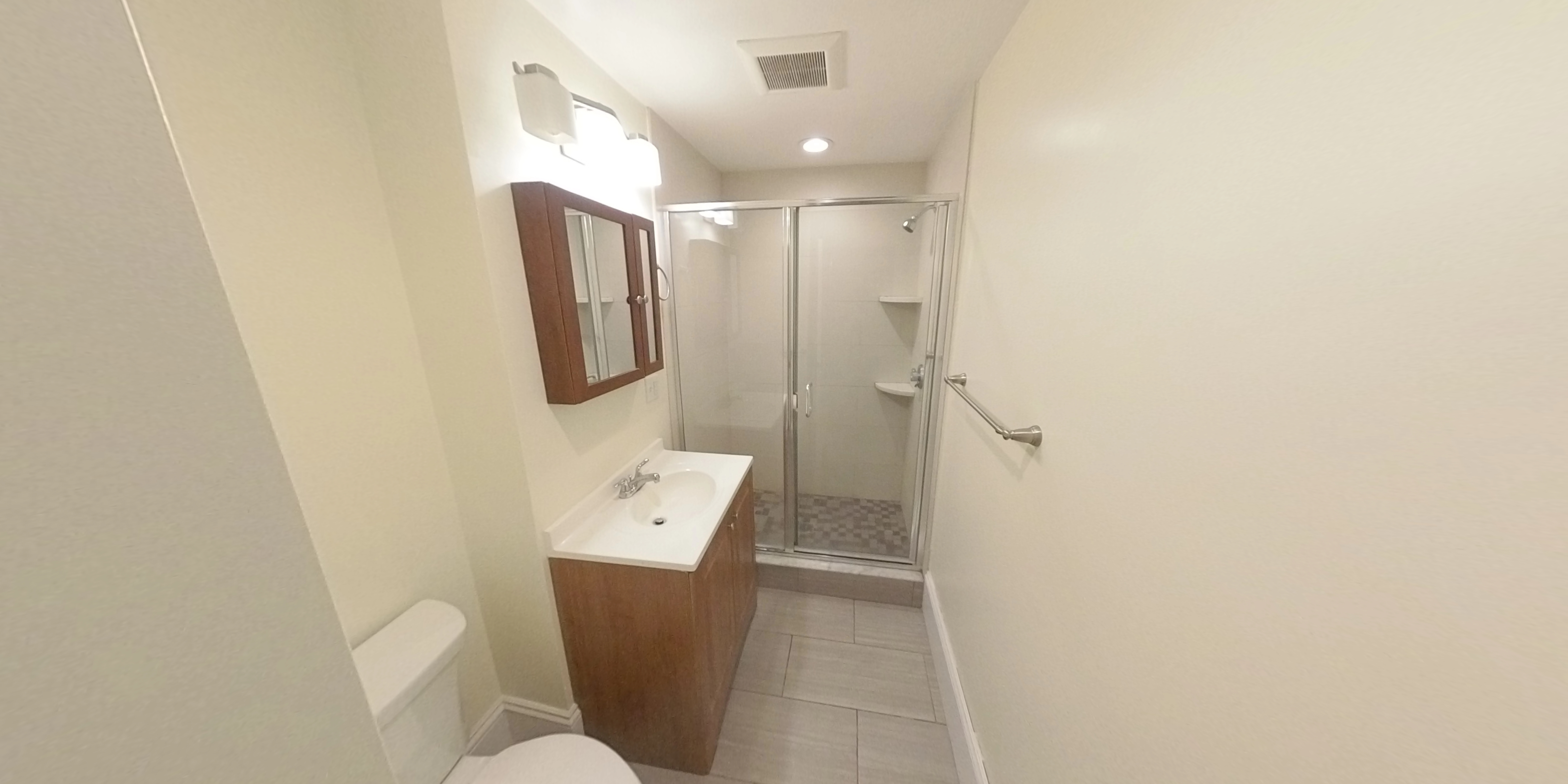 4 bed, 2 bath apartment for rent at 29 Commonwealth Ter Unit 2F, Brighton — photo 7 of 8