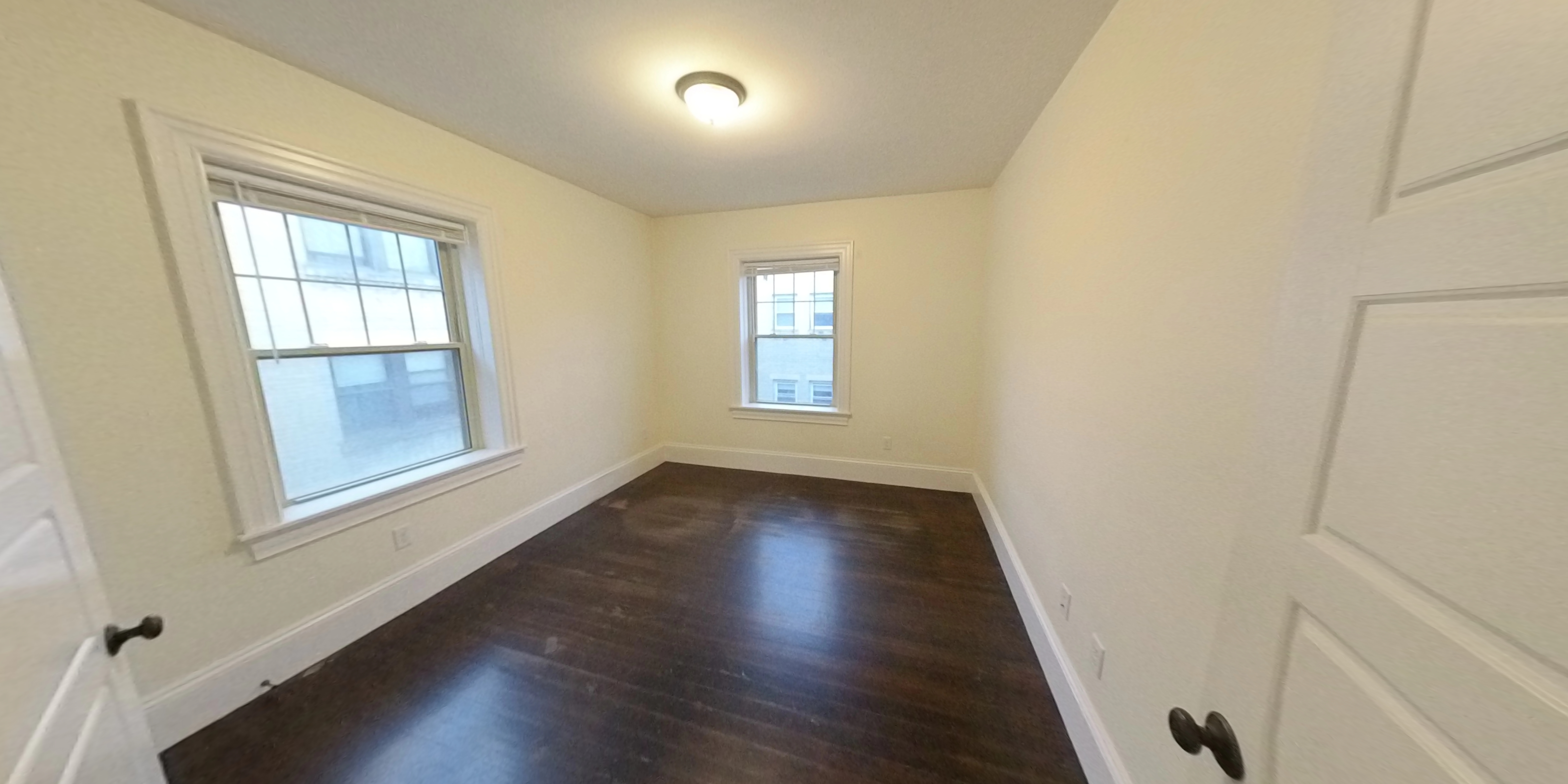 4 bed, 2 bath apartment for rent at 29 Commonwealth Ter Unit 2F, Brighton — photo 3 of 8