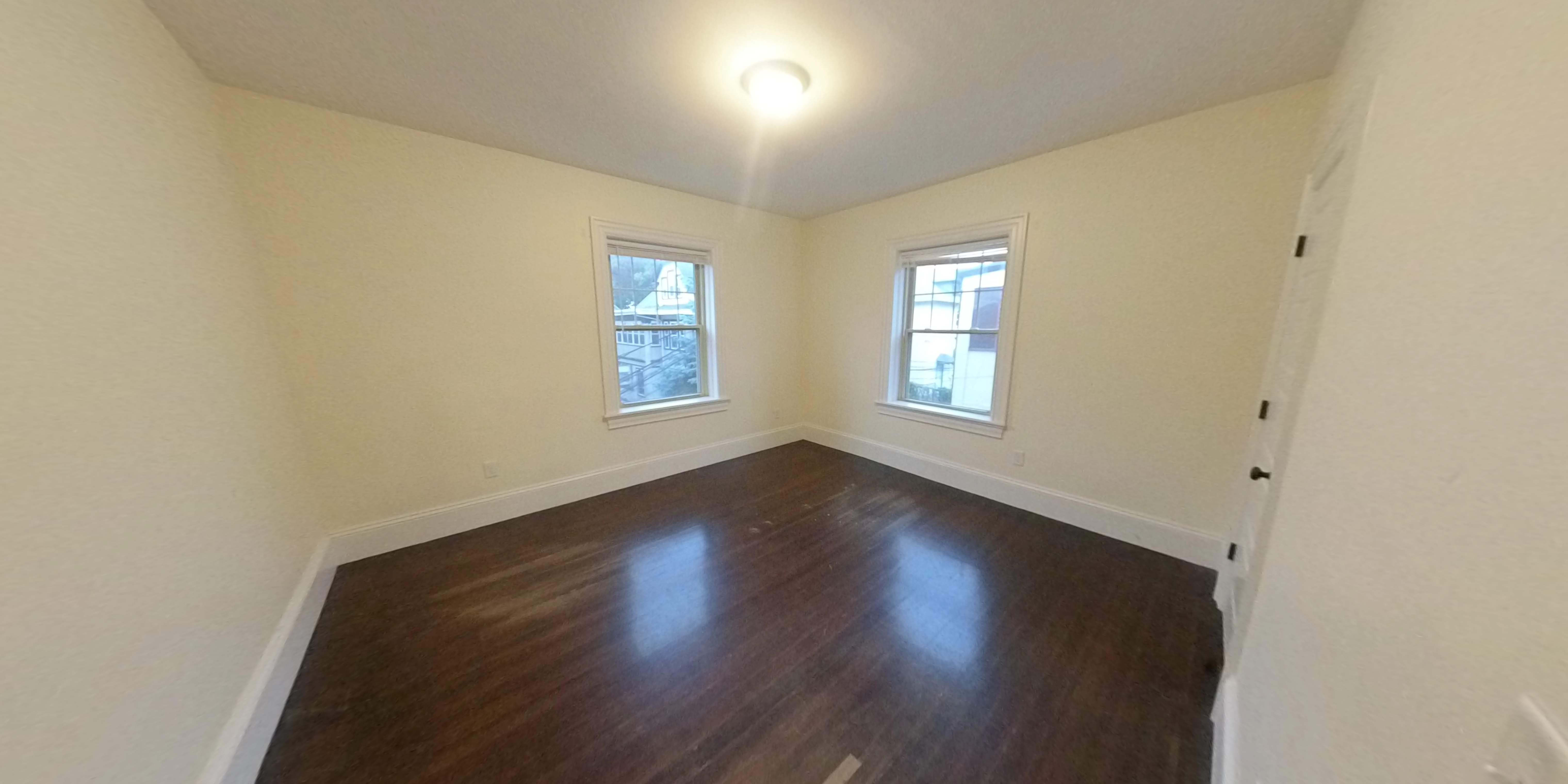 4 bed, 2 bath apartment for rent at 29 Commonwealth Ter Unit 2F, Brighton — photo 5 of 8