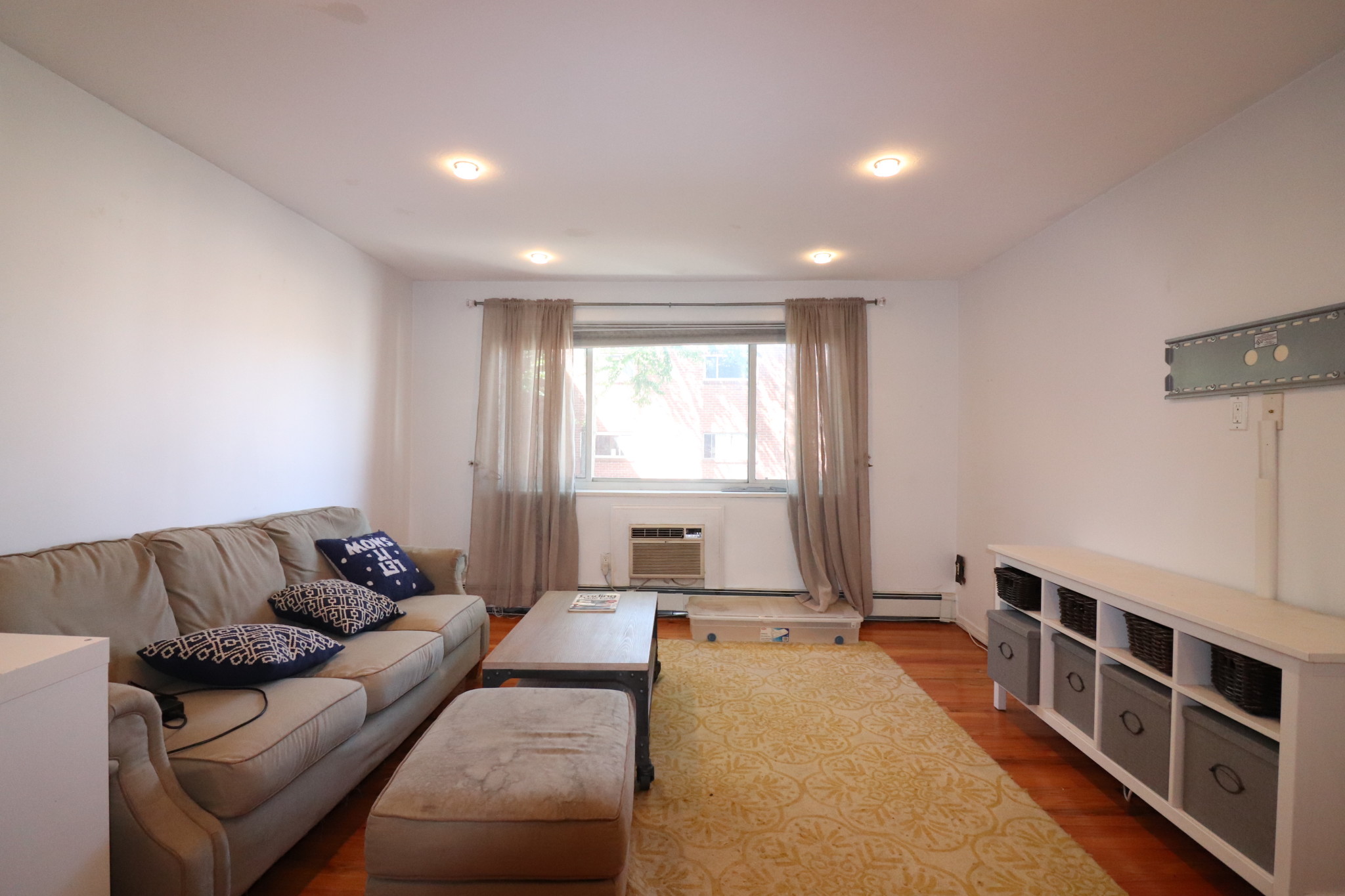 2 bed, 1 bath apartment for rent at 290 Corey Rd Unit 33, Brighton — photo 5 of 10