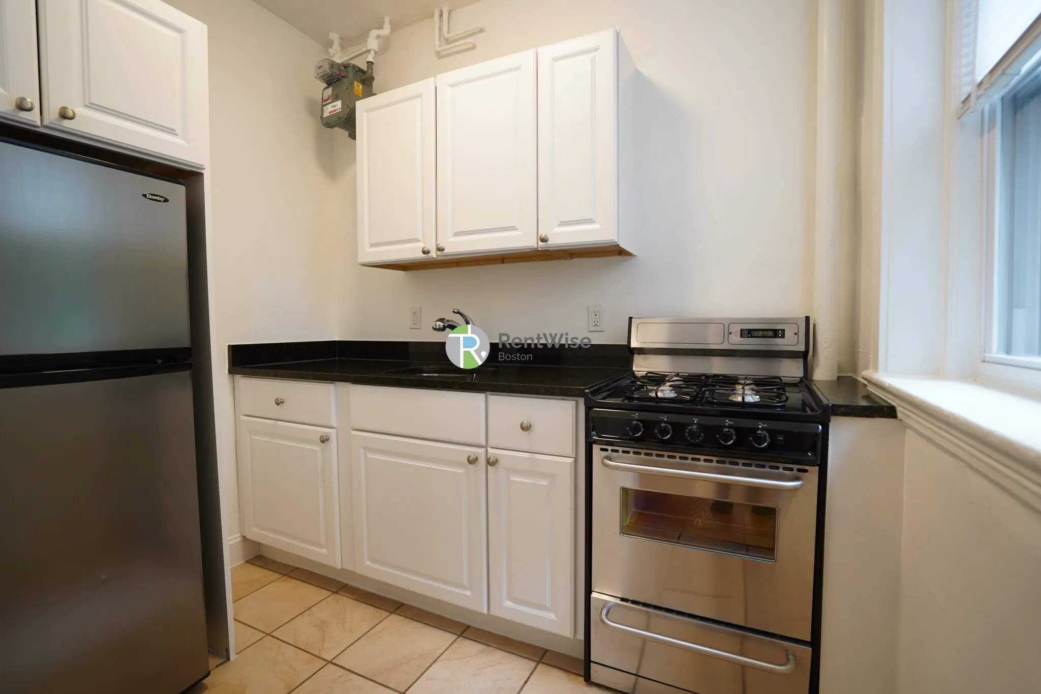 74 Brainerd Rd, Allston