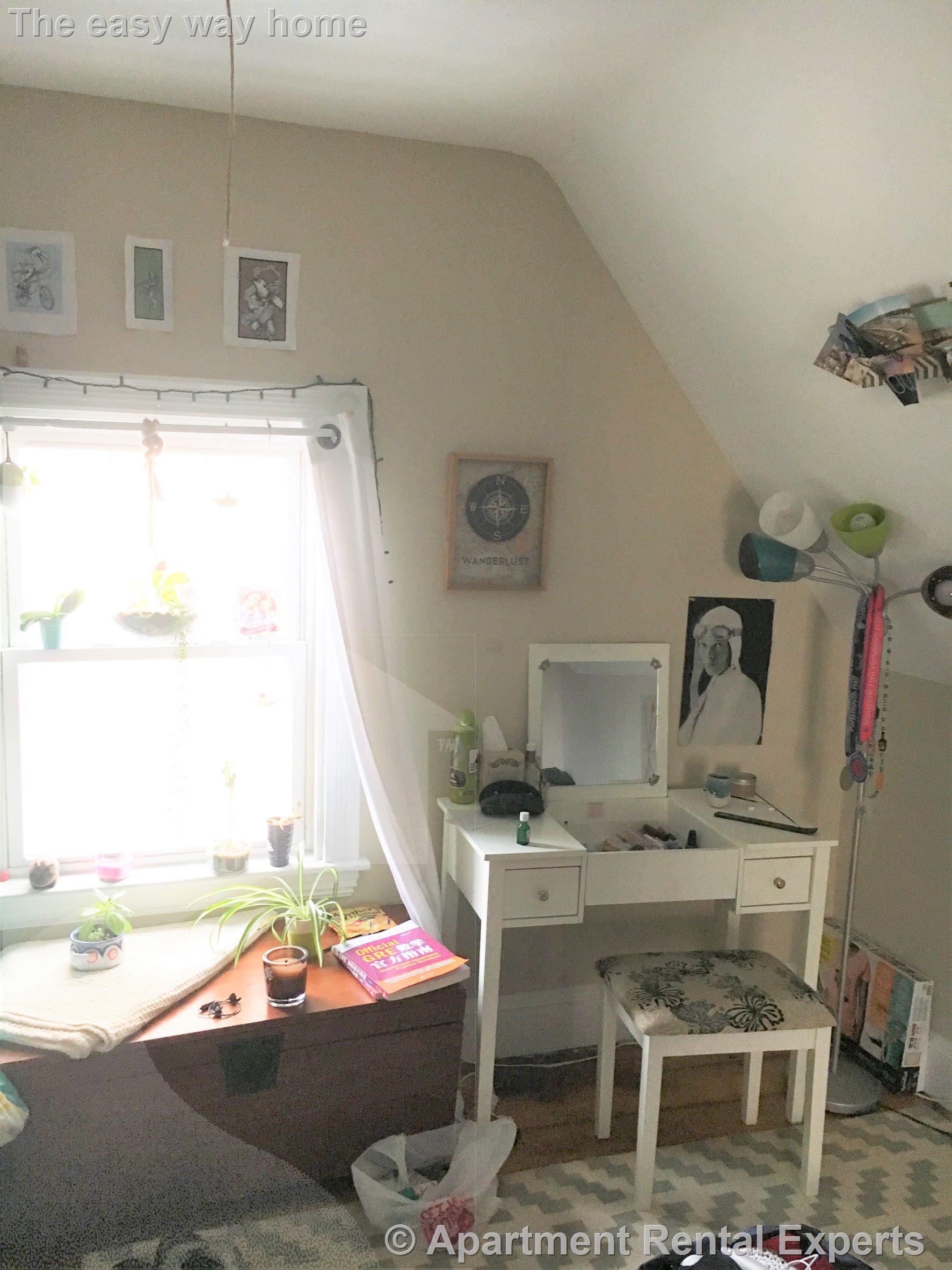 17 Putnam Ave, Harvard Square