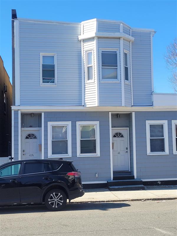 41 Cross St, East Somerville