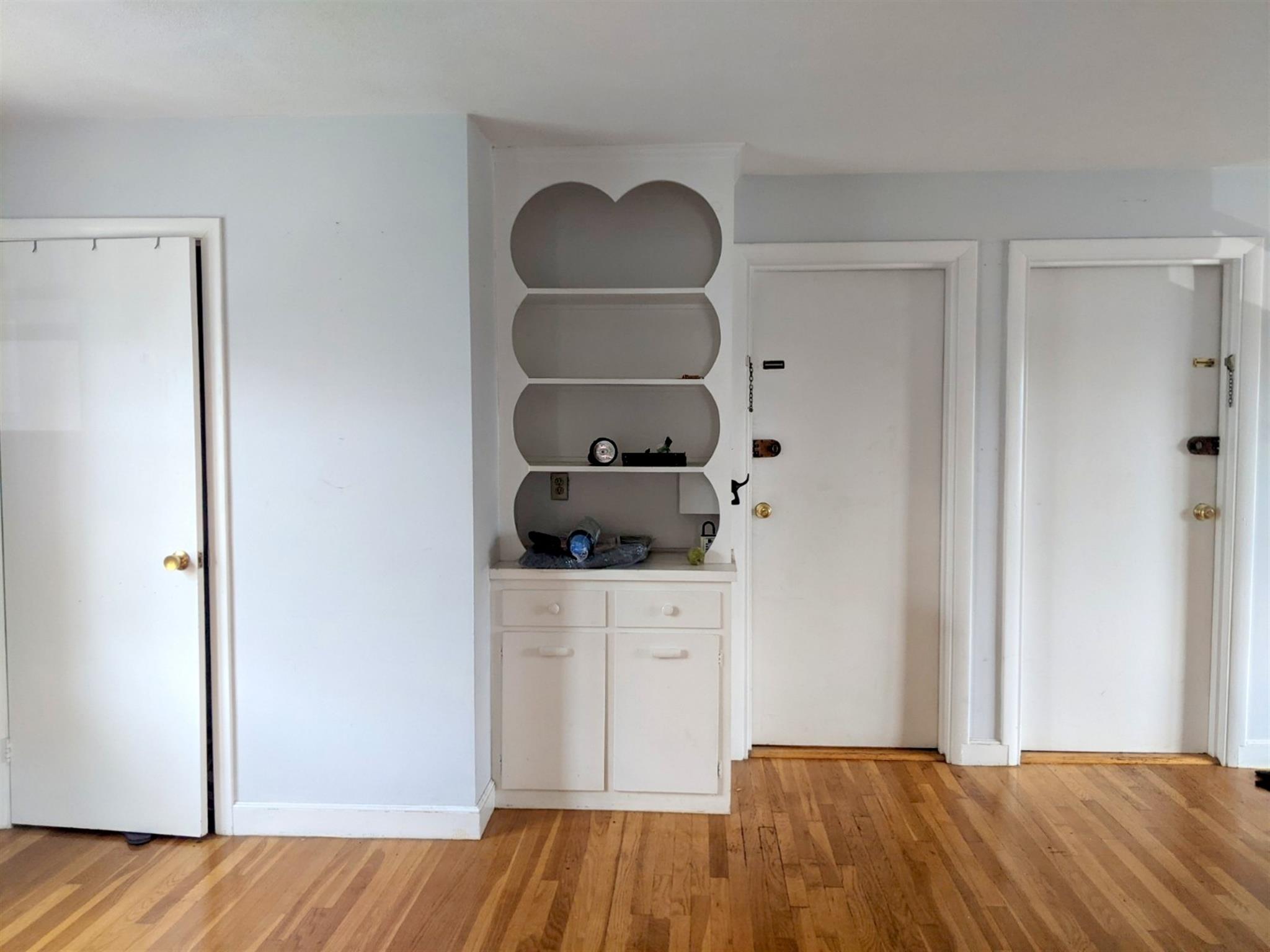 1 bed, 1 bath apartment for rent at 219 Massachusetts Ave Unit 2, Arlington — photo 5 of 14
