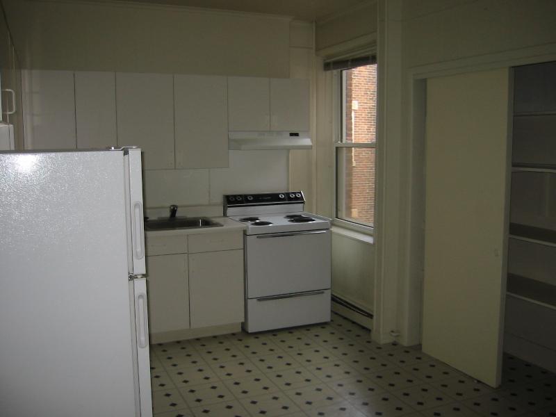 1 bed, 1 bath apartment for rent at 208 Winthrop Rd Unit 24, Aspinwall Hill — photo 5 of 5