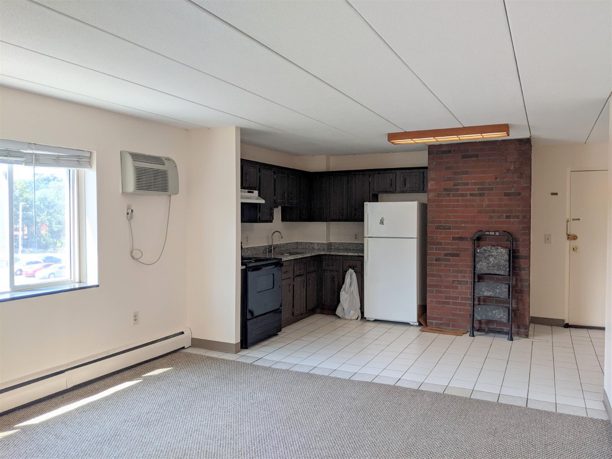 2 bed, 1.5 bath apartment for rent at 25 Hommer St Unit 33, Huron Village — photo 1 of 19