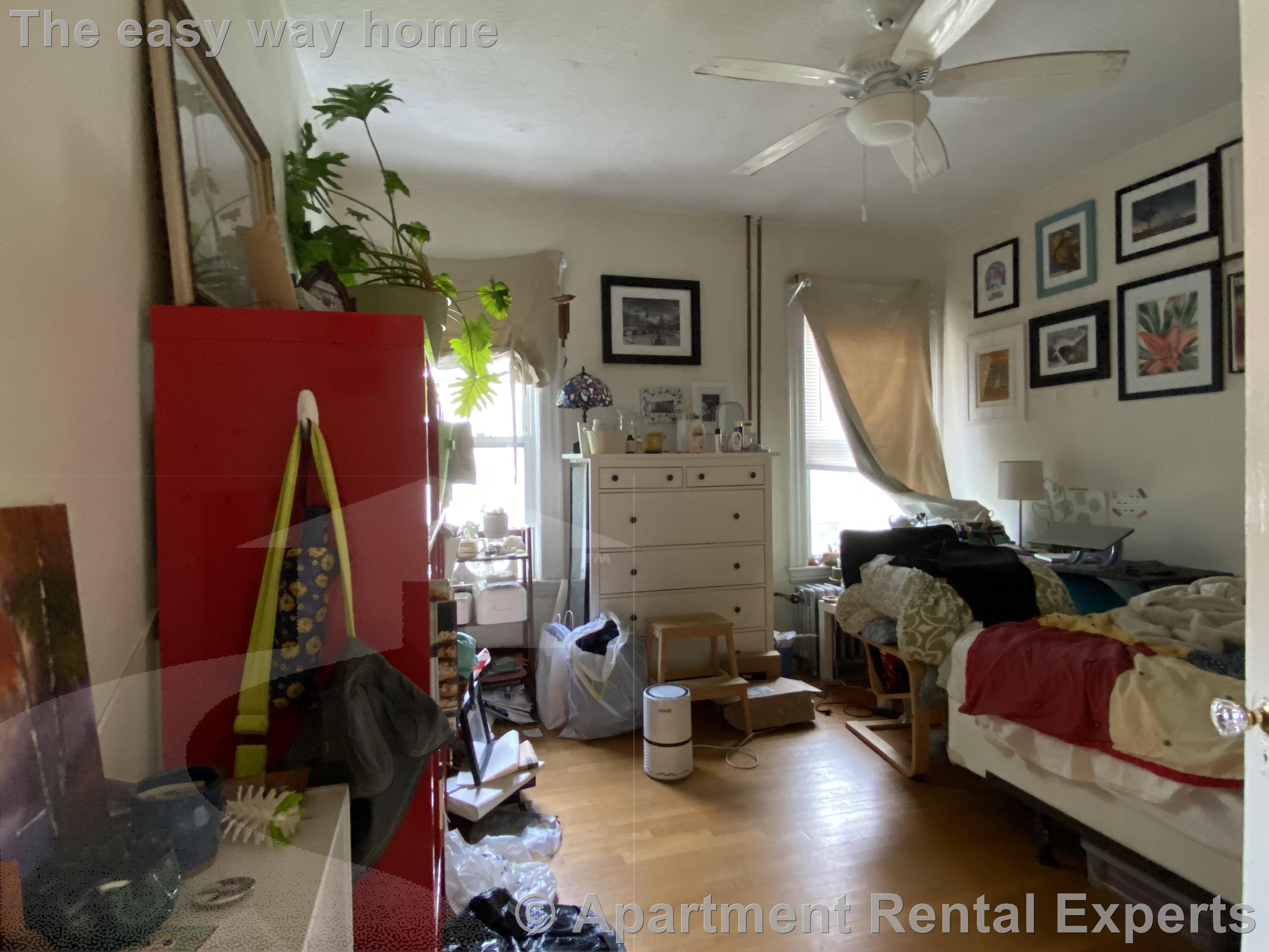 184 School St, Jamaica Plain